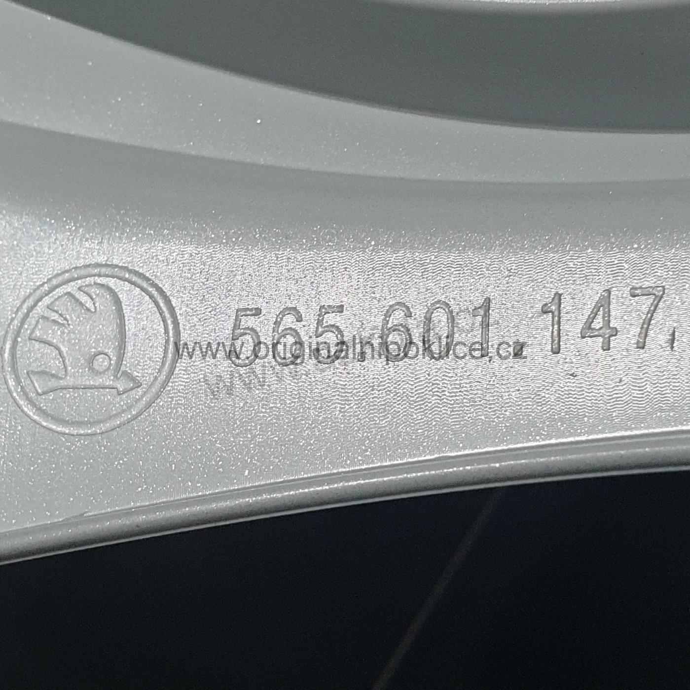 Originální poklice Škoda 17" Karoq (použité)