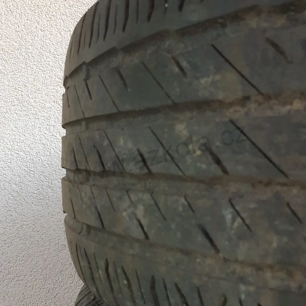 Letní pneumatiky Semperit 205/55 R16 č. AP93