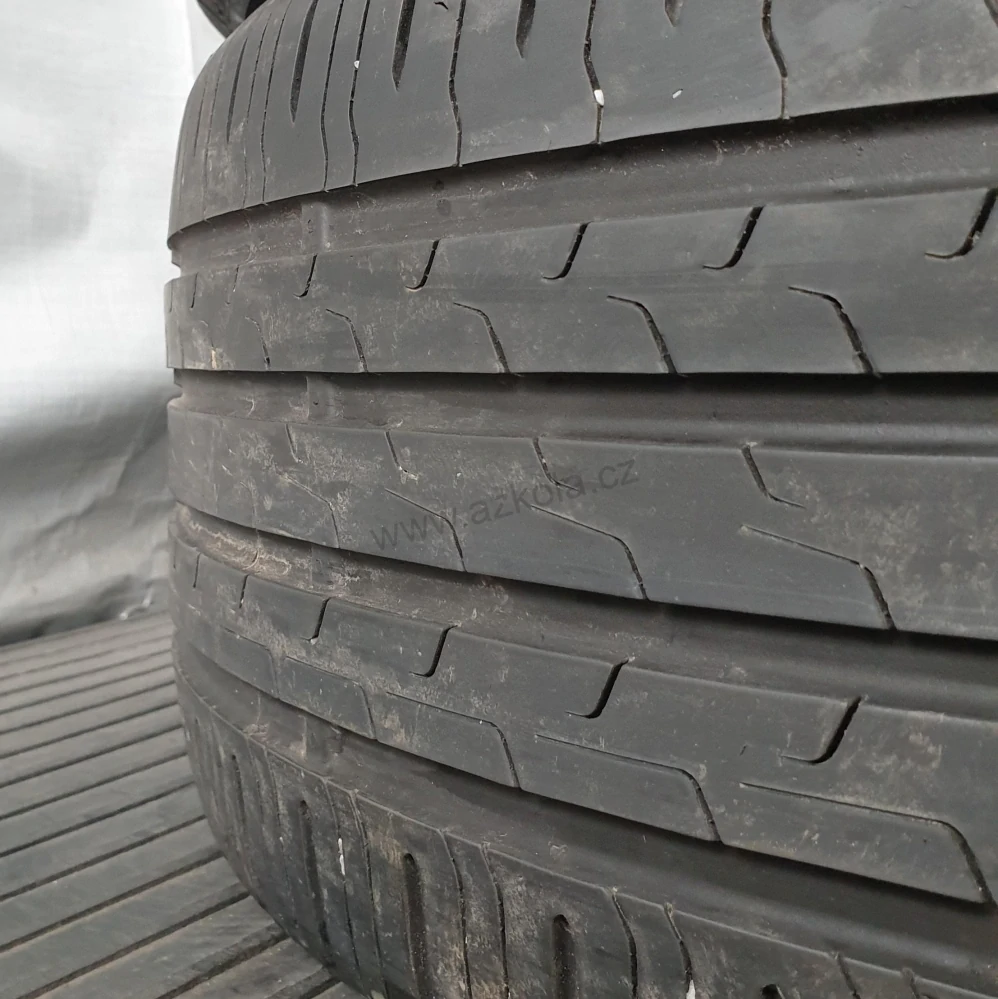 Letní pneumatiky Continental 225/40 R18 č. AP295