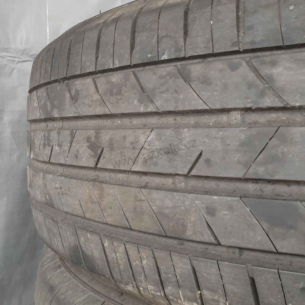 Letní pneumatiky Kumho 215/65 R17 č. AP296