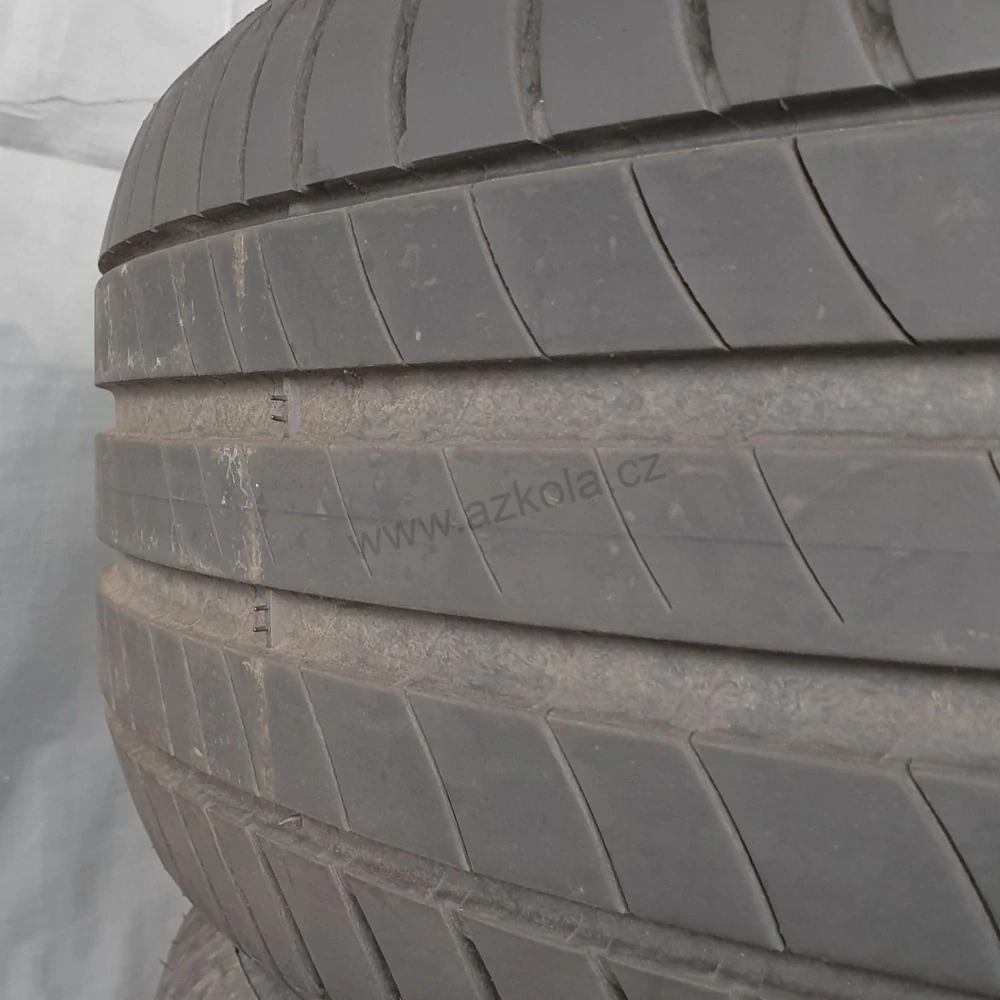 Letní pneumatiky Michelin 215/60 R17 č. AP298