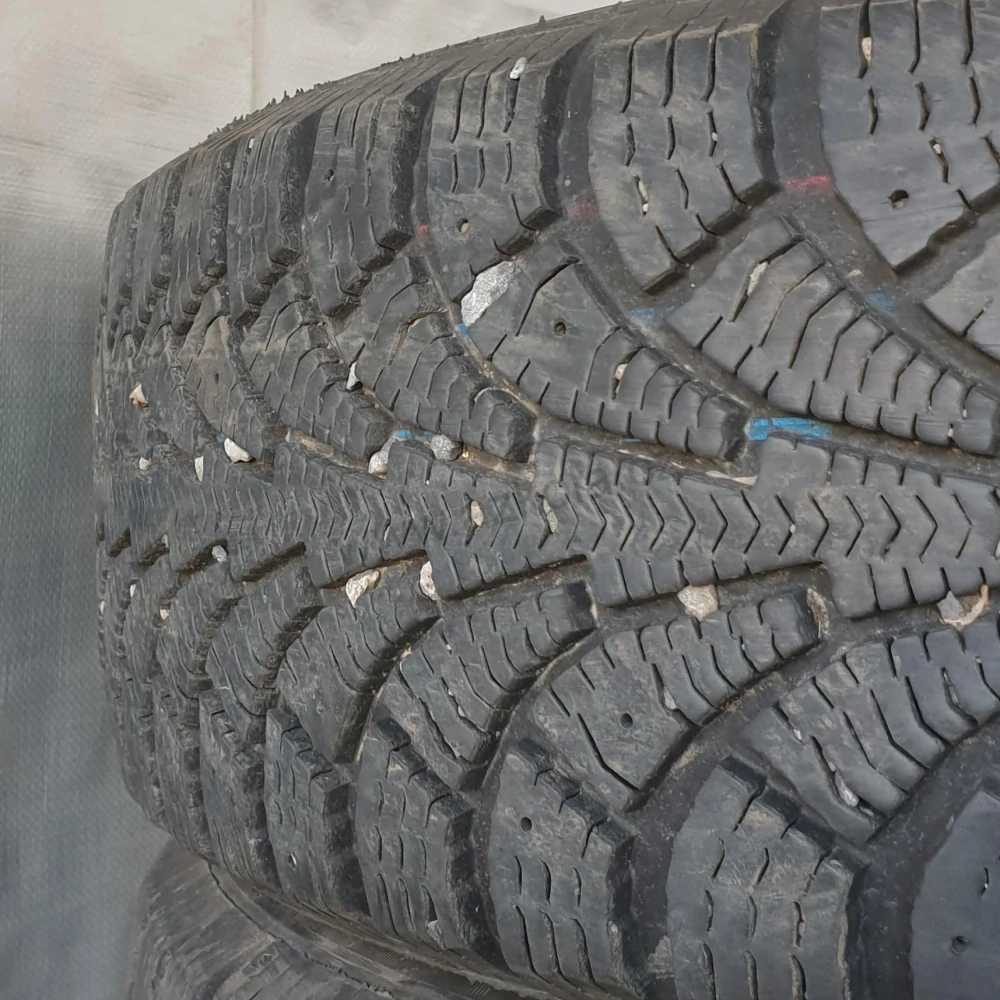 Zimní pneumatiky Kama 195/65 R15 č. AP324