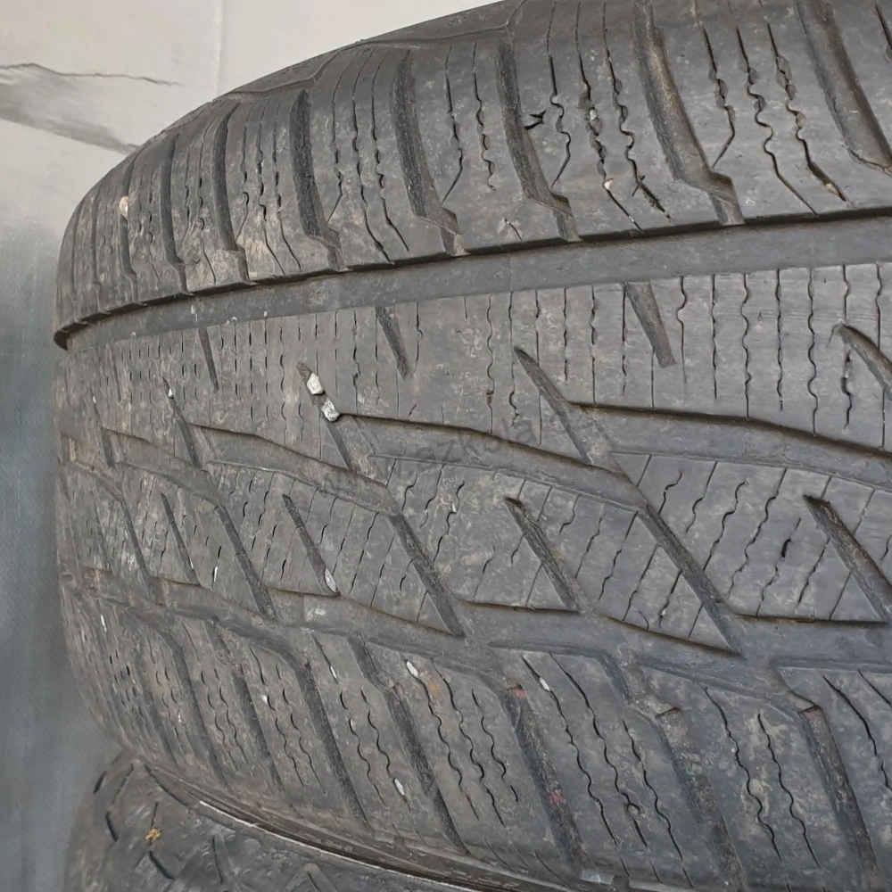 Zimní pneumatiky Matador 215/65 R16 č. AP328
