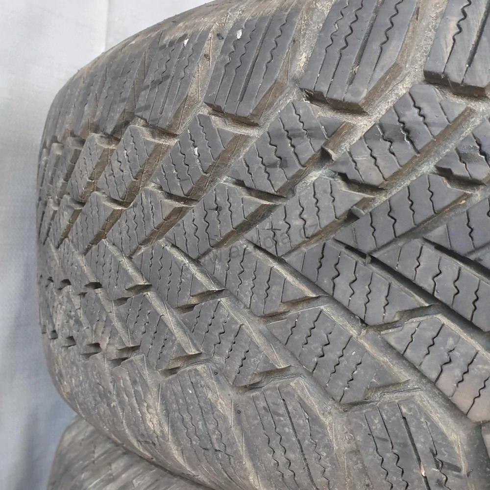 Zimní pneumatiky Continental 195/65 R15 č. AP343