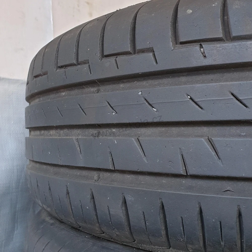Letní pneumatiky Continental 195/65 R15 č. AP432