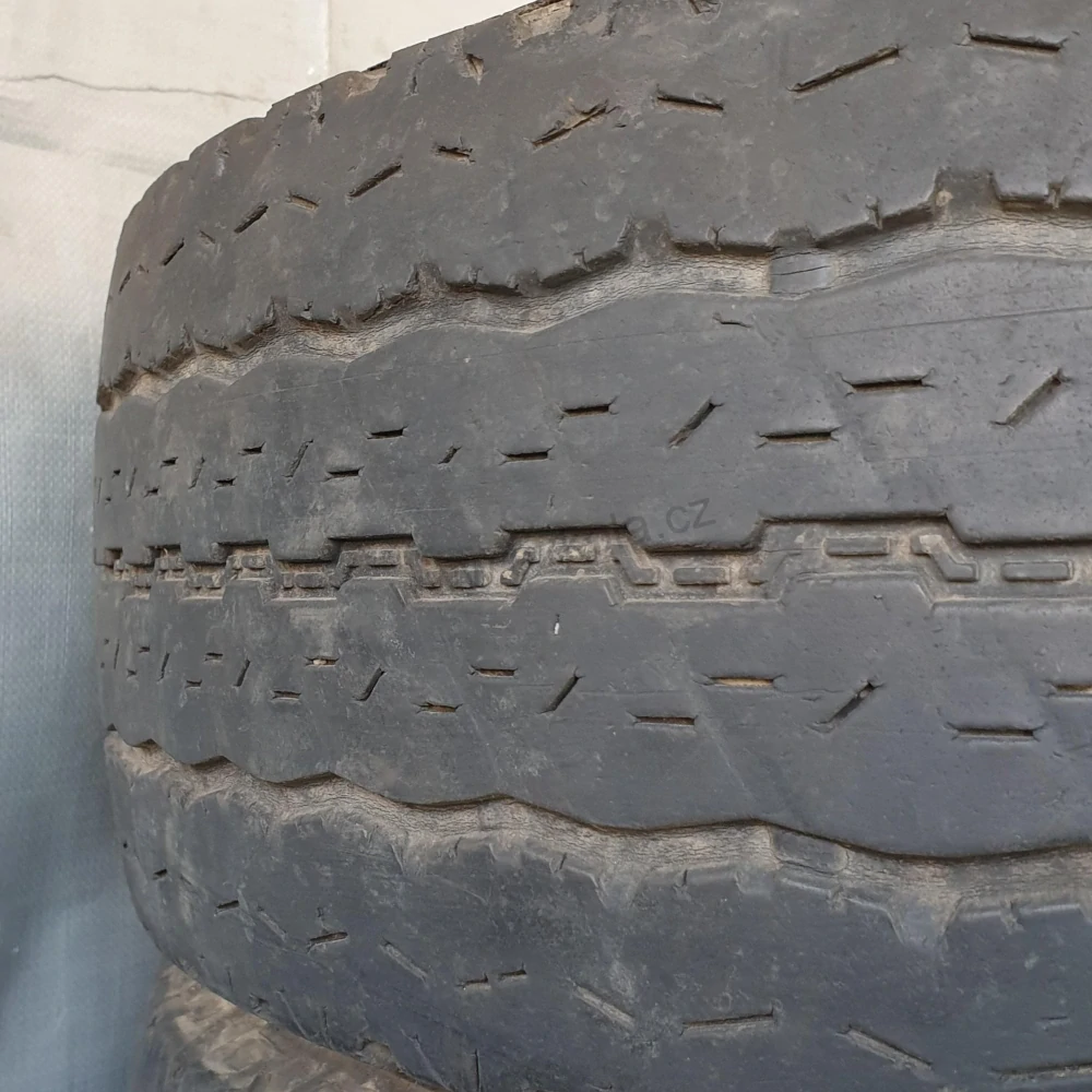 Letní pneu Bridgestone 215/70 R15C č. AP423