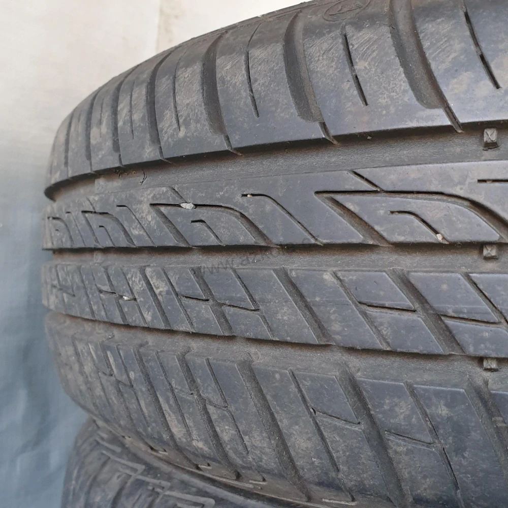 Letní pneumatiky Barum 175/65 R15 č. AP420