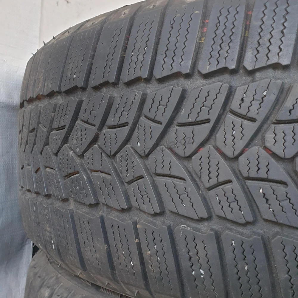 Zimní pneumatiky Firestone 205/55 R16 č. AP366