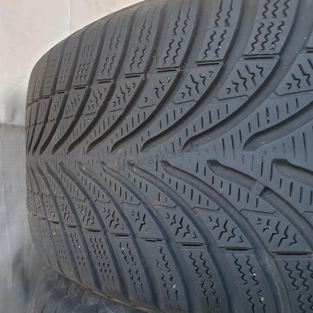 Zimní pneumatiky Apollo 215/60 R16 č. AP379