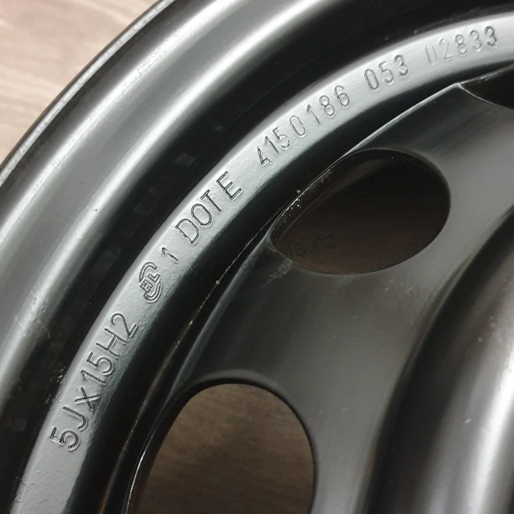 Disky Toyota Yaris 5Jx15 ET39 4x100x54 T2
