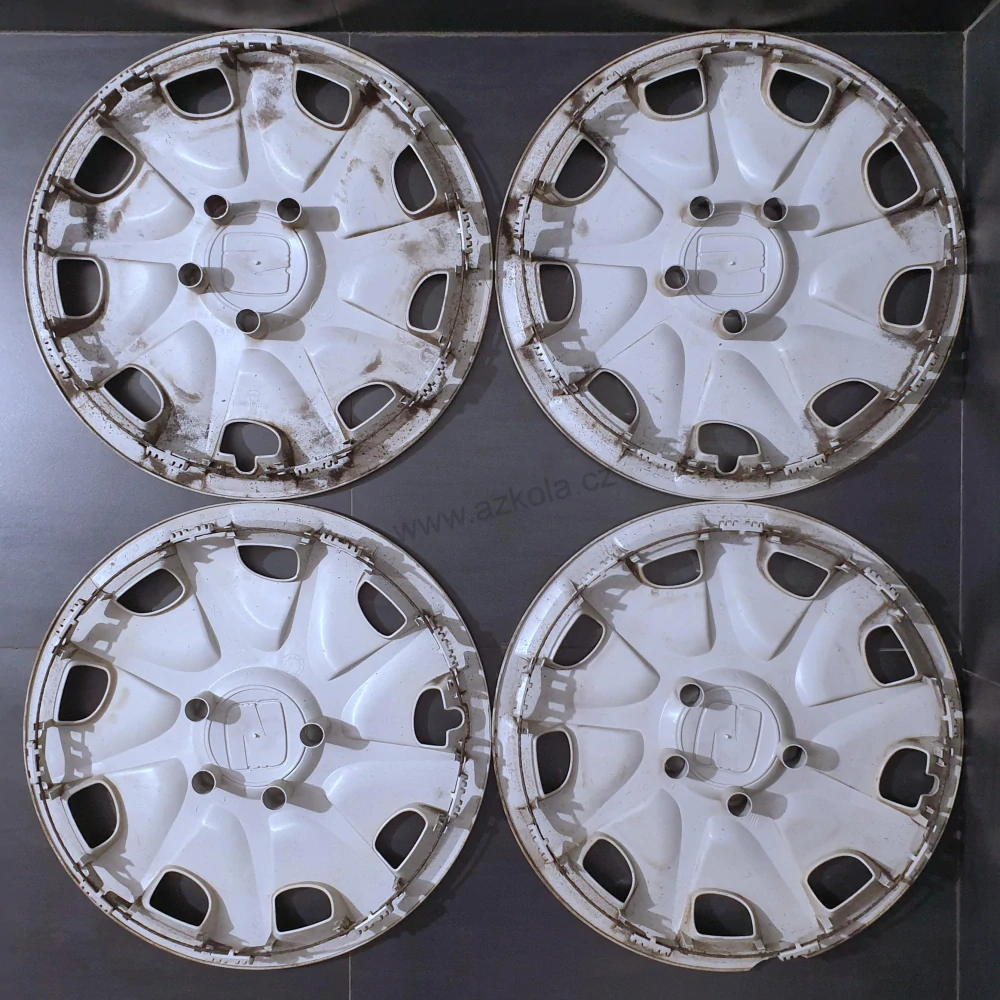 Originální poklice 16" Seat Exeo (bazarové, použité)