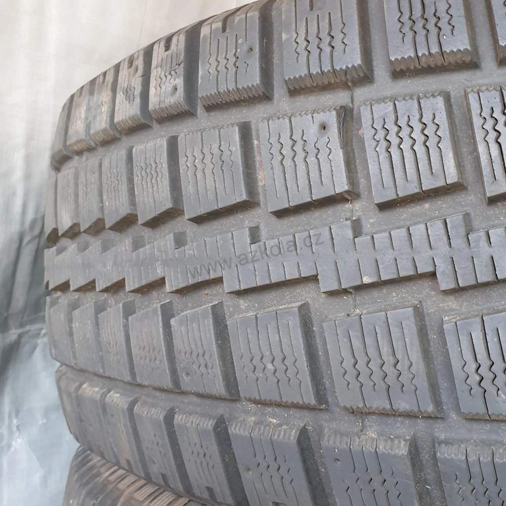 Zimní pneumatiky 275/60 R20 Continental č. AP474
