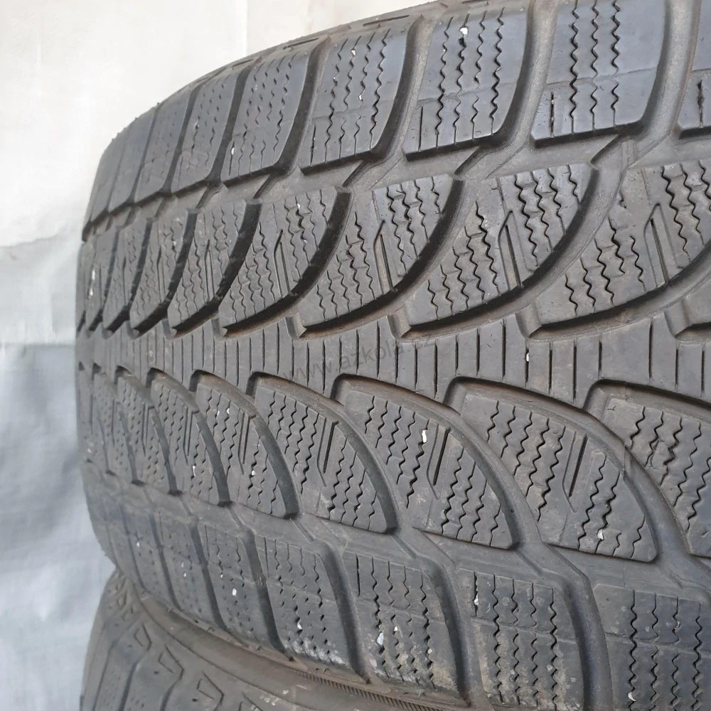 Zimní pneumatiky 235/55 R18 Bridgestone č. AP480