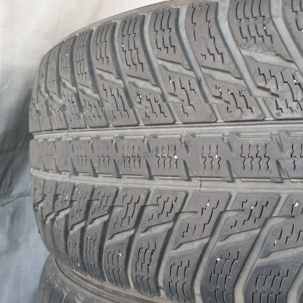 Zimní pneumatiky 265/50 R20 Nokian č. AP481