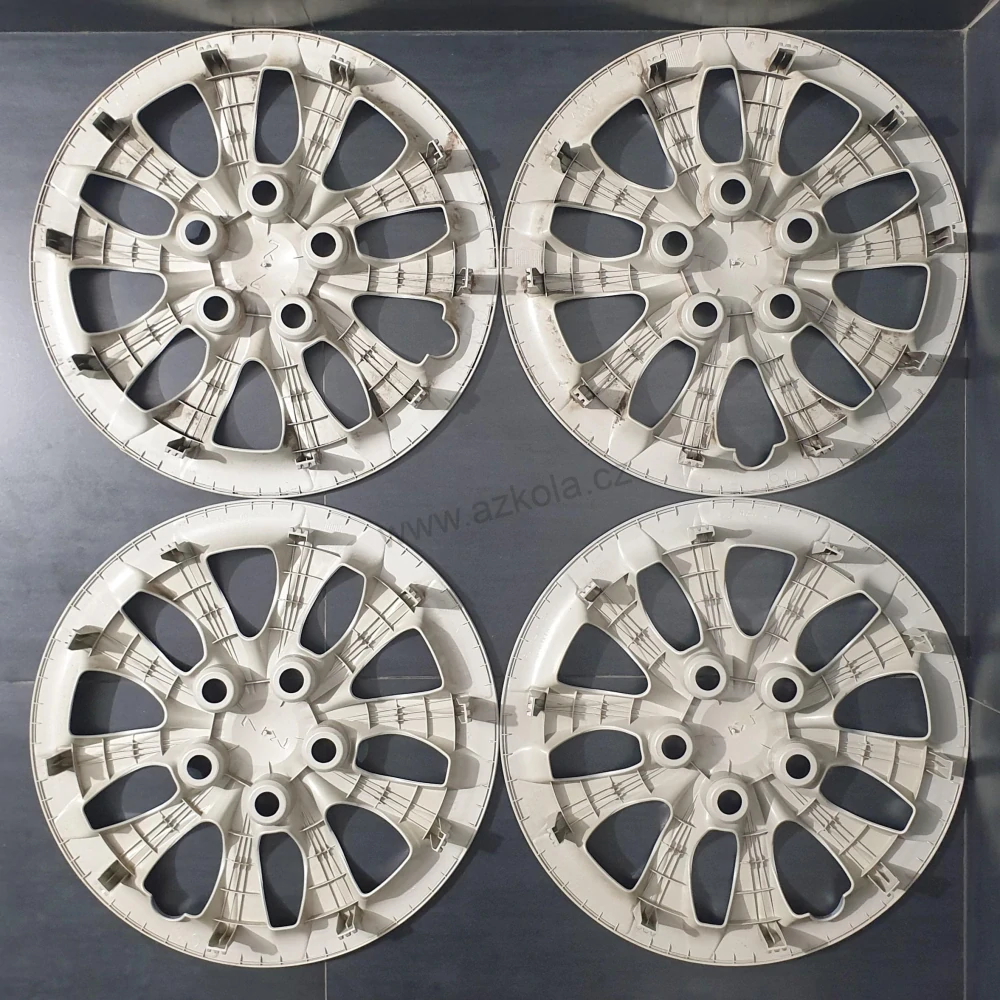 Originální poklice 15" Kia Ceed (použité)