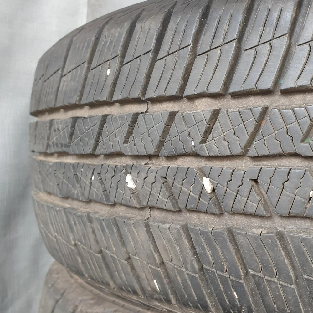Zimní pneumatiky 185/60 R15 Barum č. AP508
