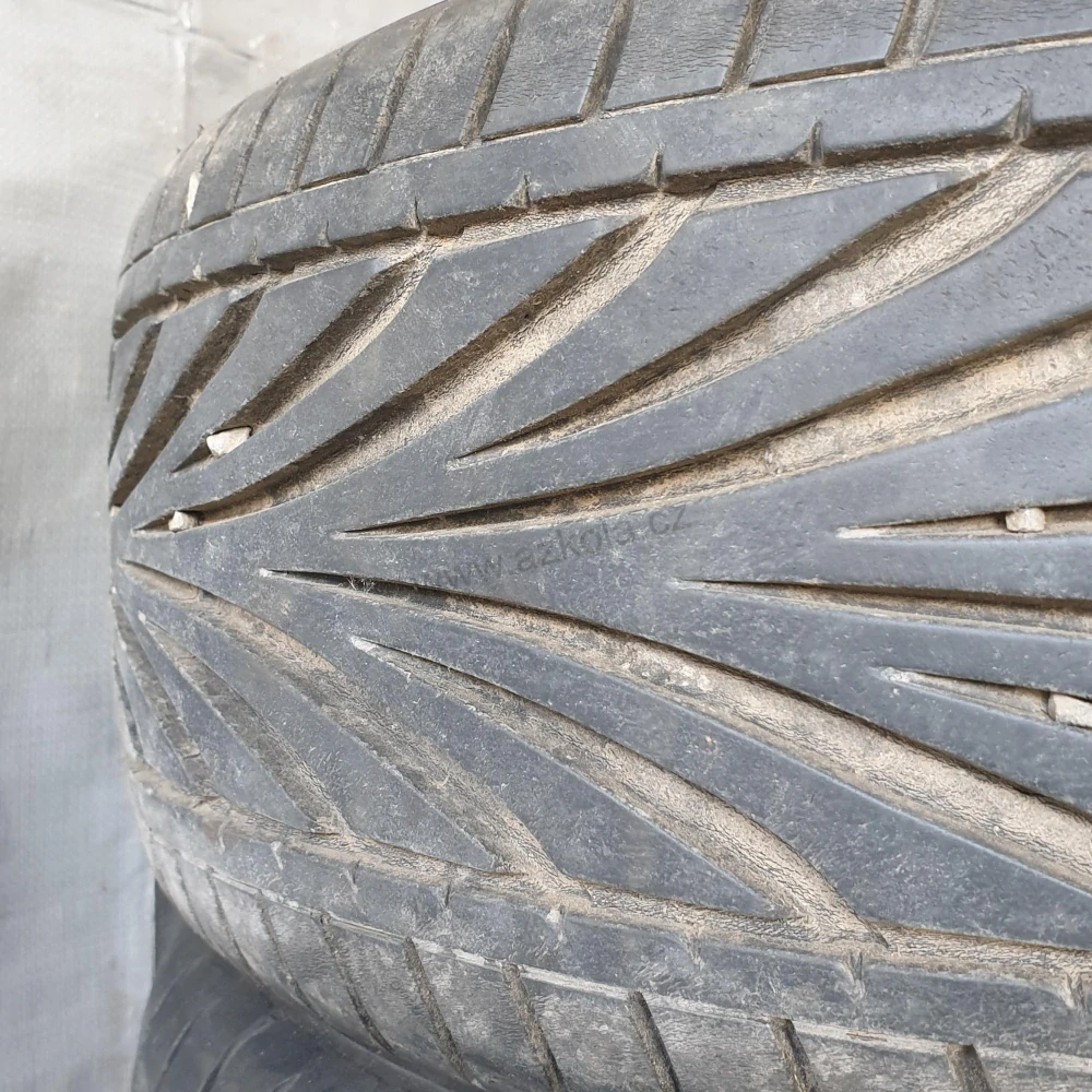 Letní pneumatiky 195/50 R15 + 215/45 R15 č. AP536