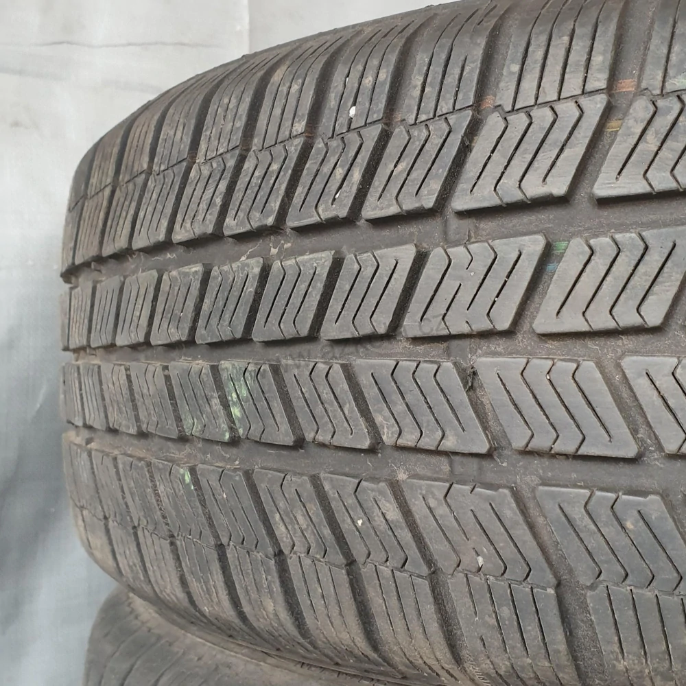 Zimní pneumatiky 205/60 R16 Barum č. AP540