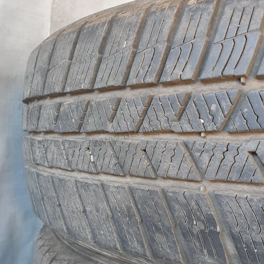 Zimní pneumatiky 185/60 R15 Barum č. AP566