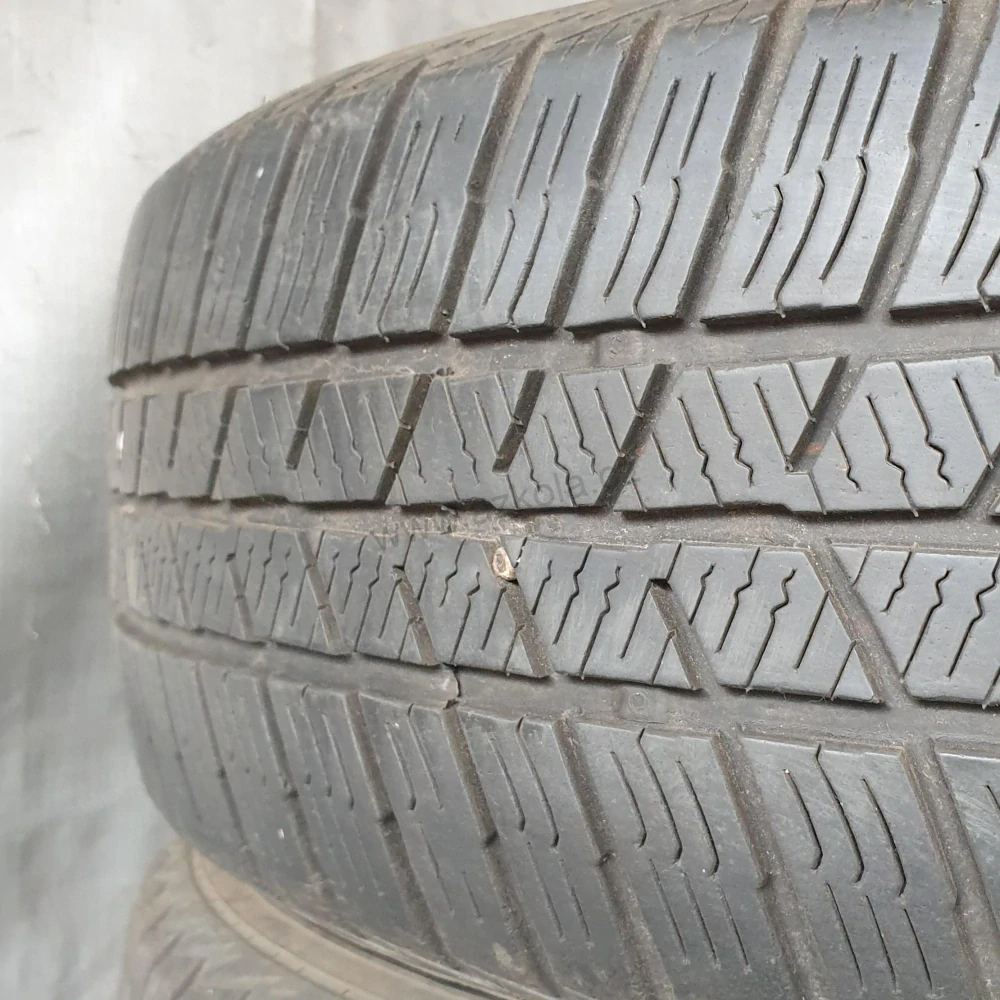 Zimní pneumatiky 185/60 R15 Barum č. AP586