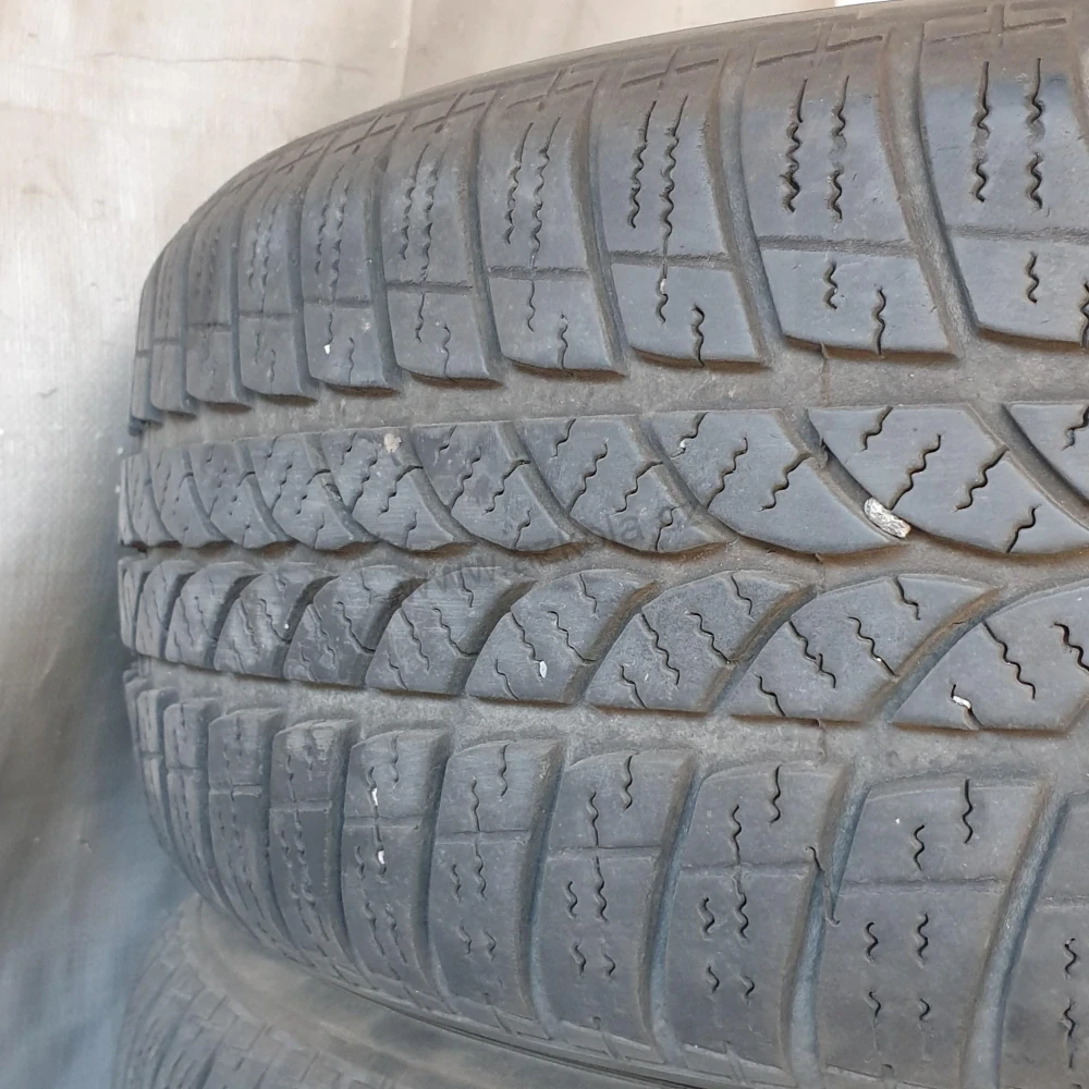 Zimní pneumatiky 205/55 R16 Riken č. AP623