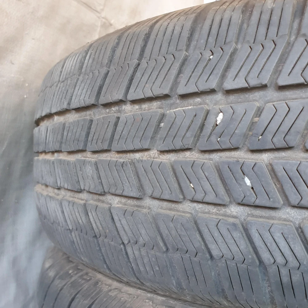 Zimní pneumatiky 195/65 R15 Barum č. AP648