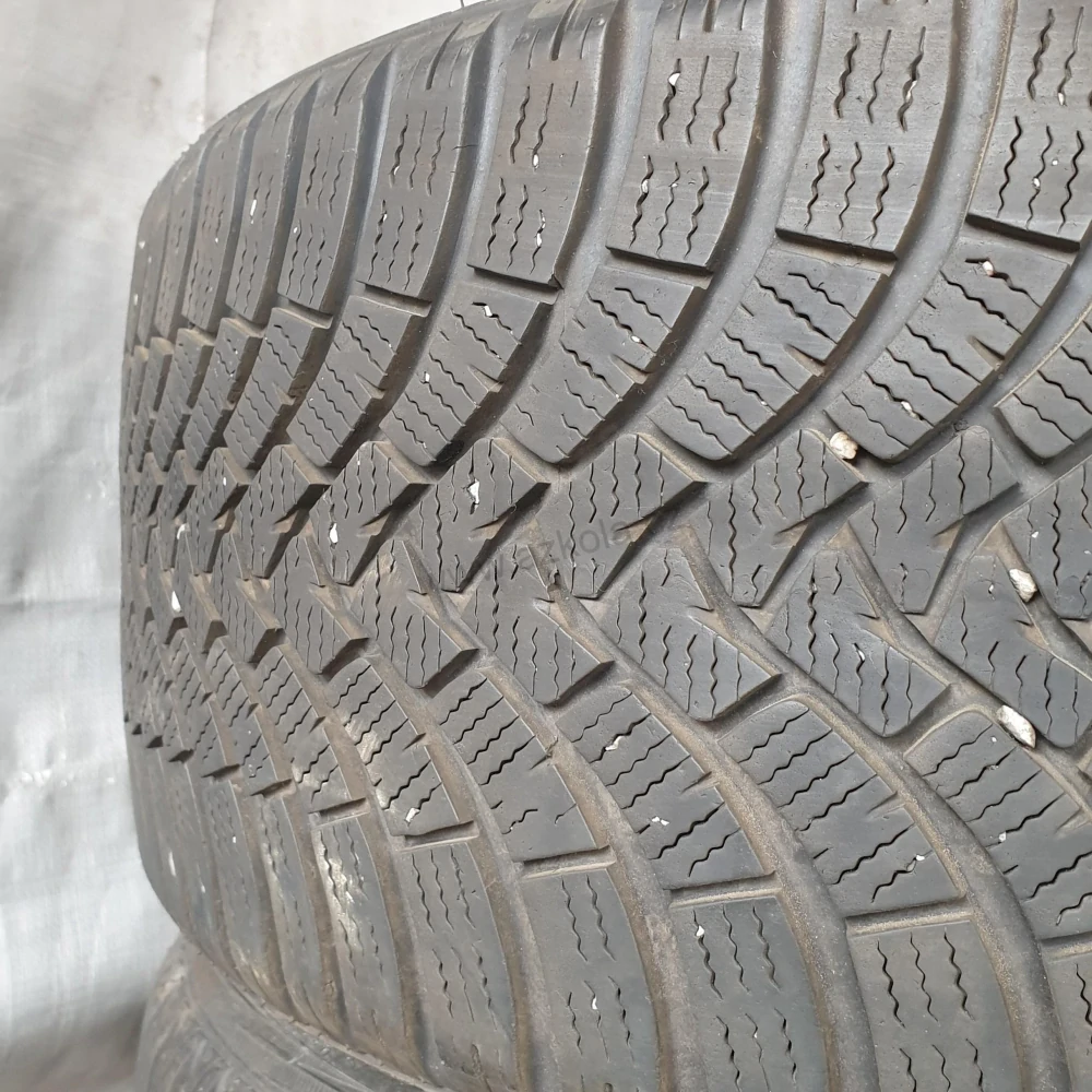 Zimní pneumatiky 235/35 R19 Falken č. AP713