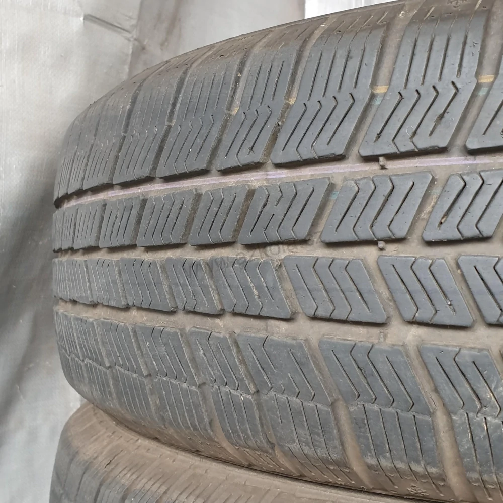 Zimní pneumatiky 195/65 R15 Barum č. AP720
