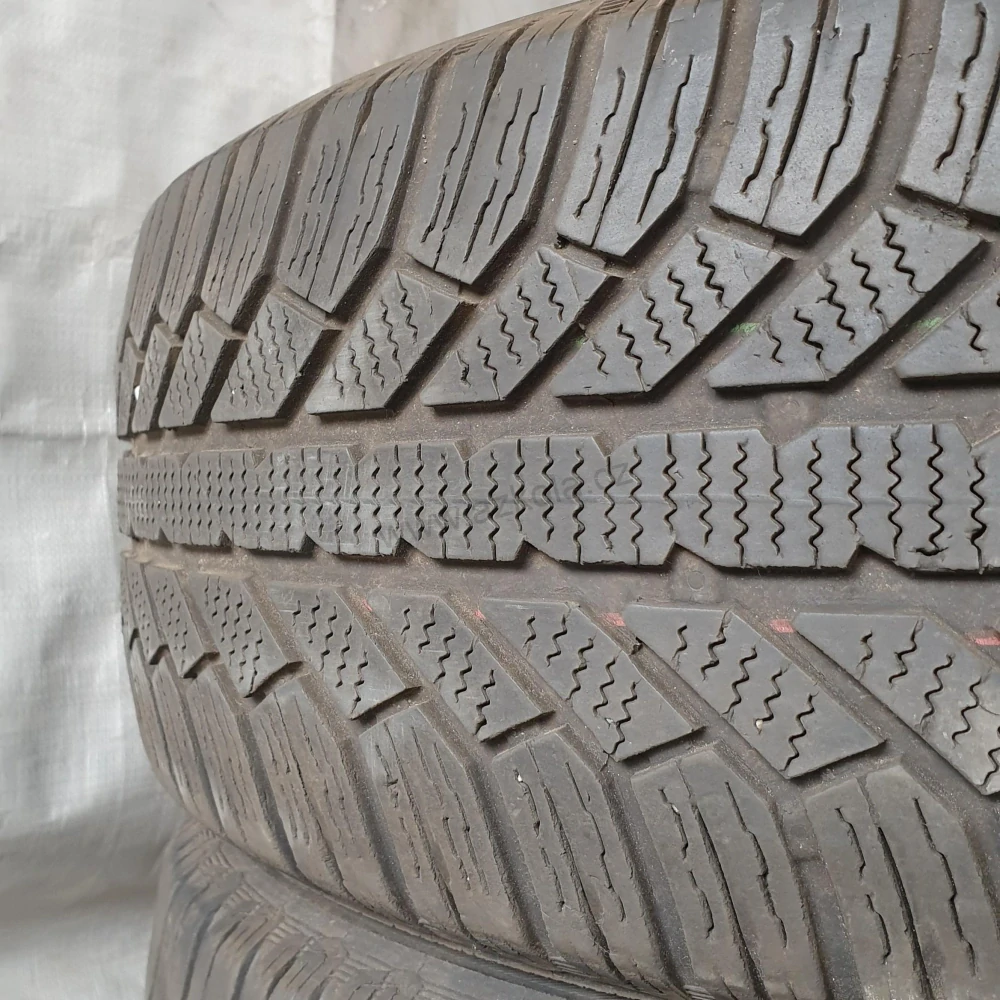 Zimní pneumatiky 215/60 R16 Semperit č. AP745