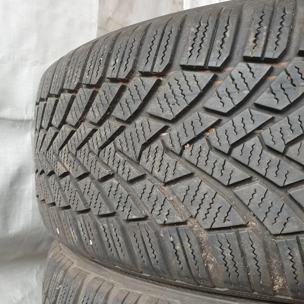 Zimní pneumatiky 205/55 R16 Continental č. AP748