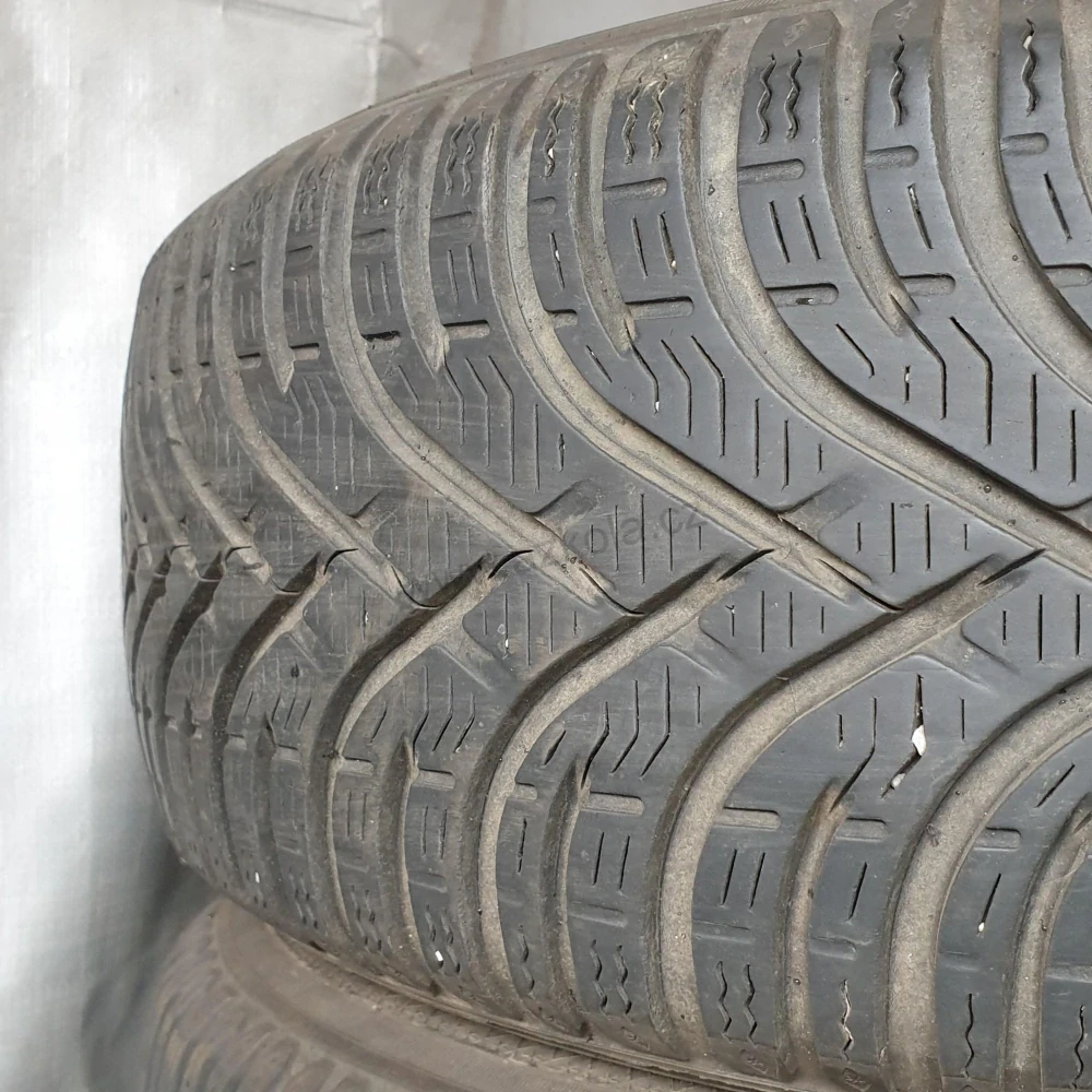 Zimní pneumatiky 185/65 R15 Kleber č. AP752