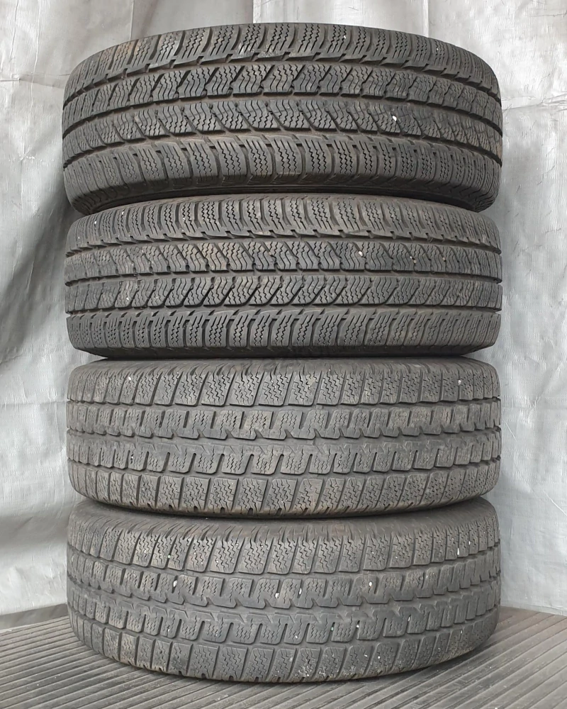 Zimní kola Citroen, Fiat, Iveco, Opel, Peugeot, Toyota 215/70 R15C č. AK157