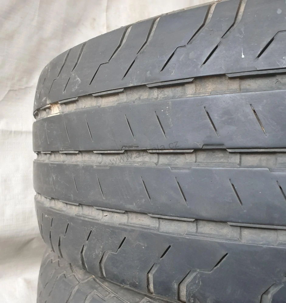 Letní pneumatiky 215/65 R16C Continental č. AP783