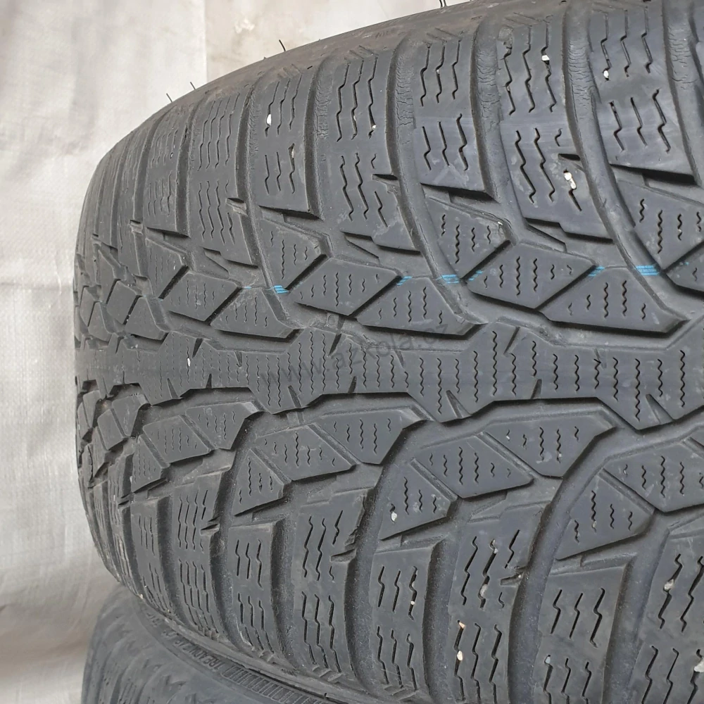 Zimní pneumatiky 205/55 R16 Nokian č. AP785