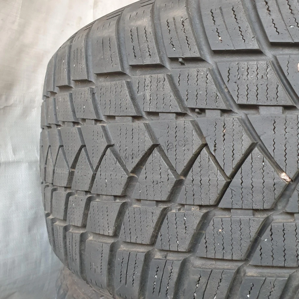 Zimní pneumatiky 235/55 R17 GTRadial č. AP808