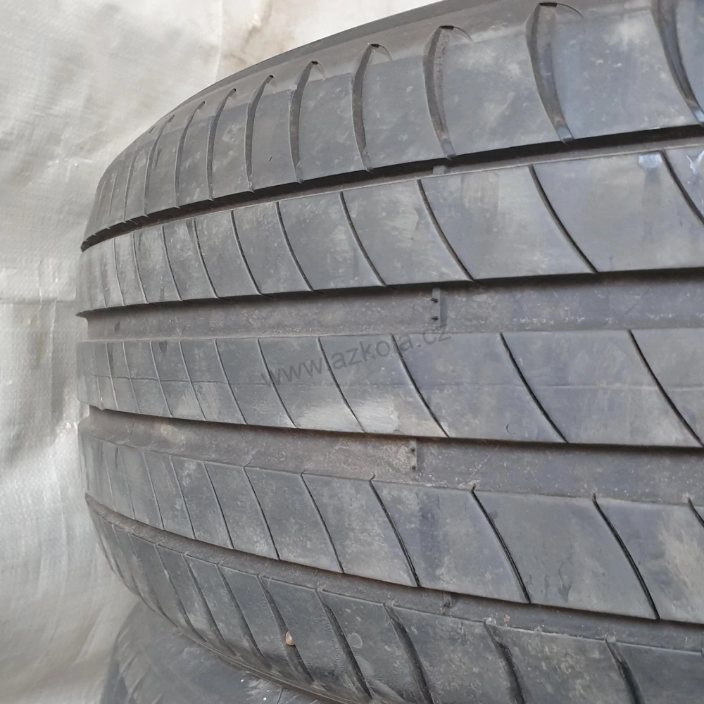 Letní pneumatiky 215/65 R16 Michelin č. AP877