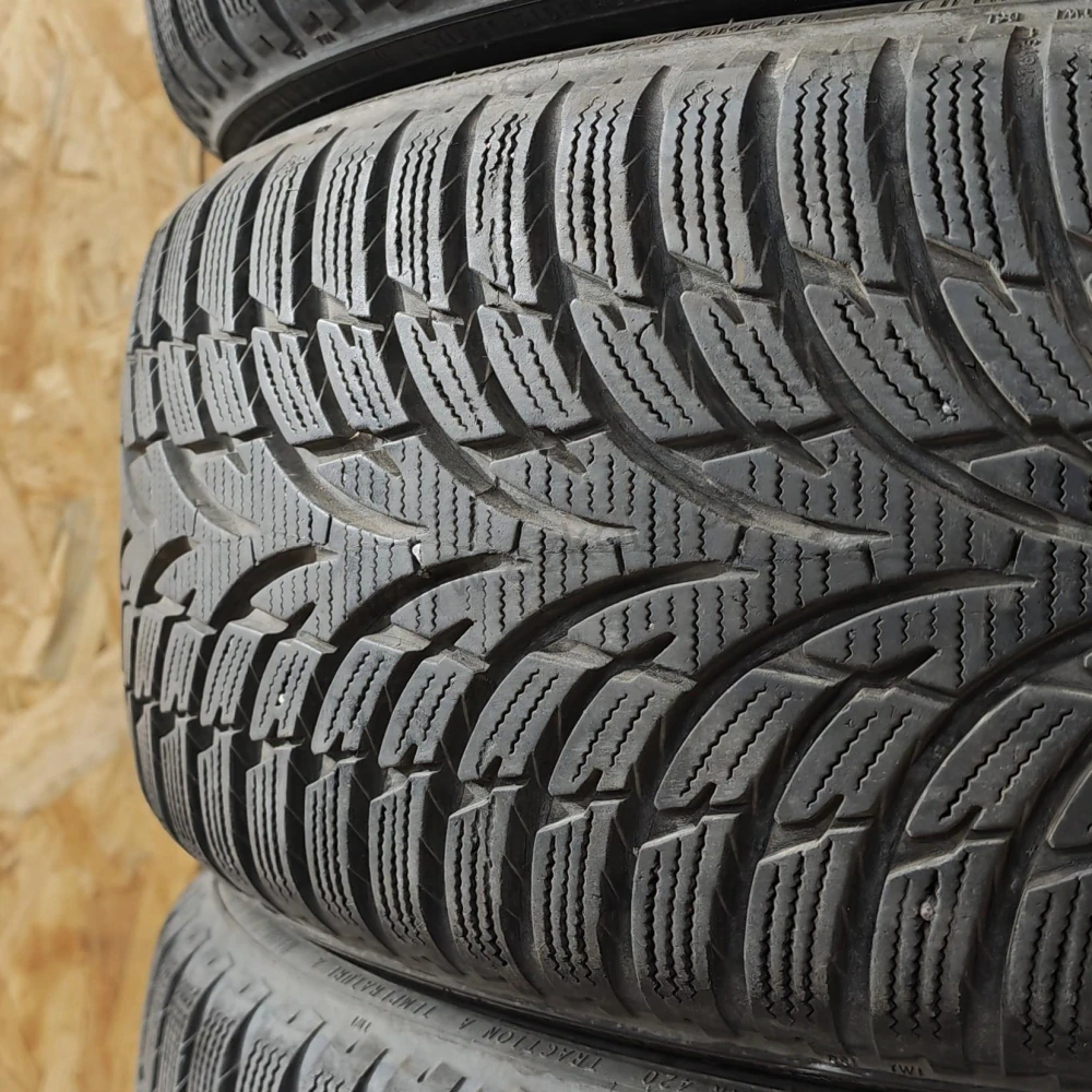 Zimní pneumatiky 205/55 R16 Nokian č. AP923