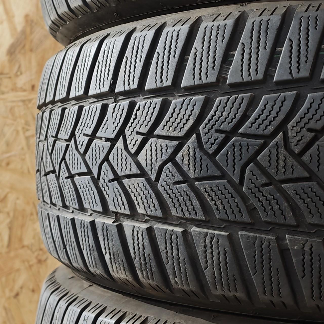Zimní pneumatiky 205/60 R16 Dunlop č. AP952