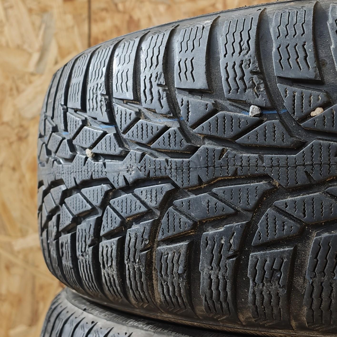 Zimní pneumatiky 195/65 R15 Nokian č. AP962