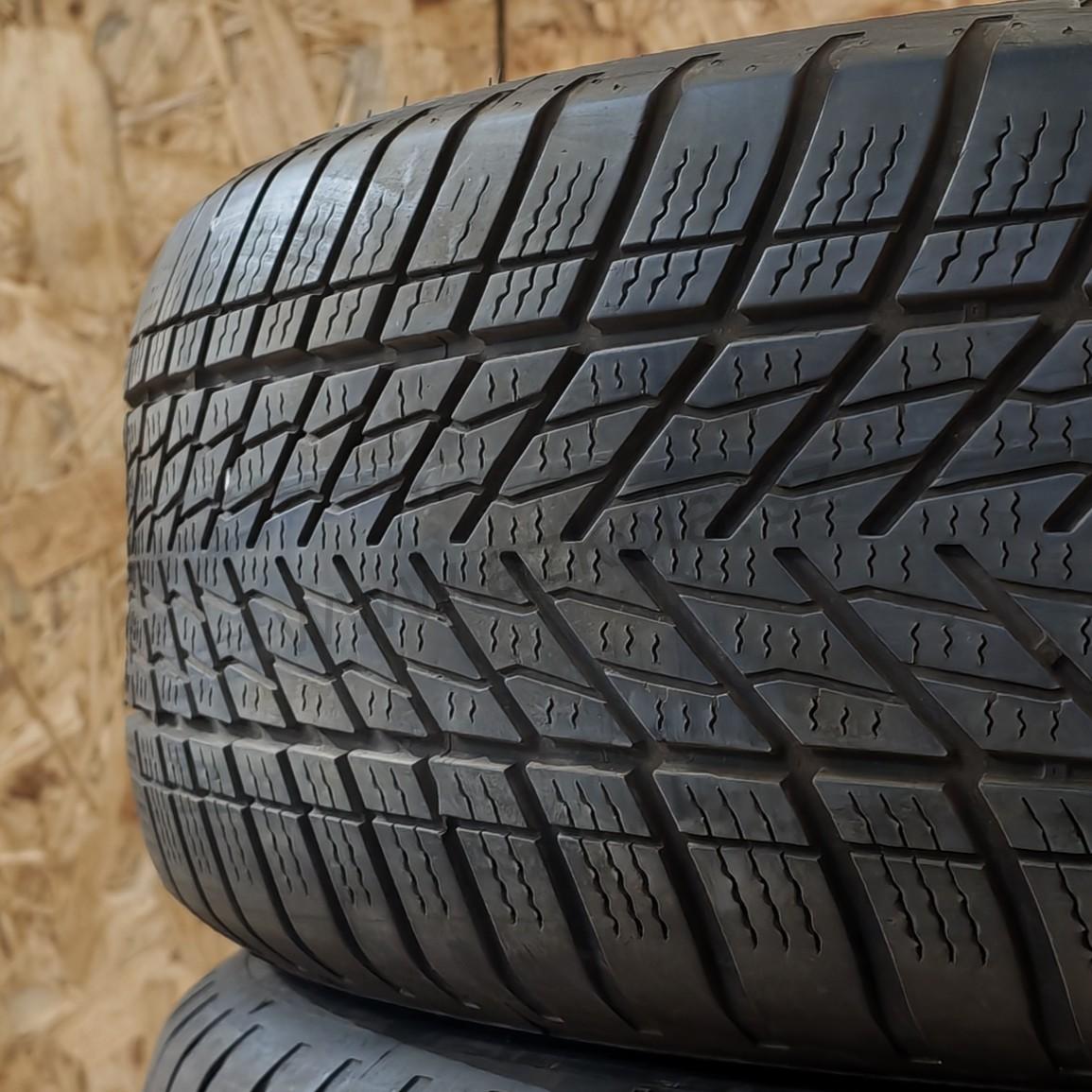 Zimní pneumatiky 205/60 R16 Dunlop č. AP978