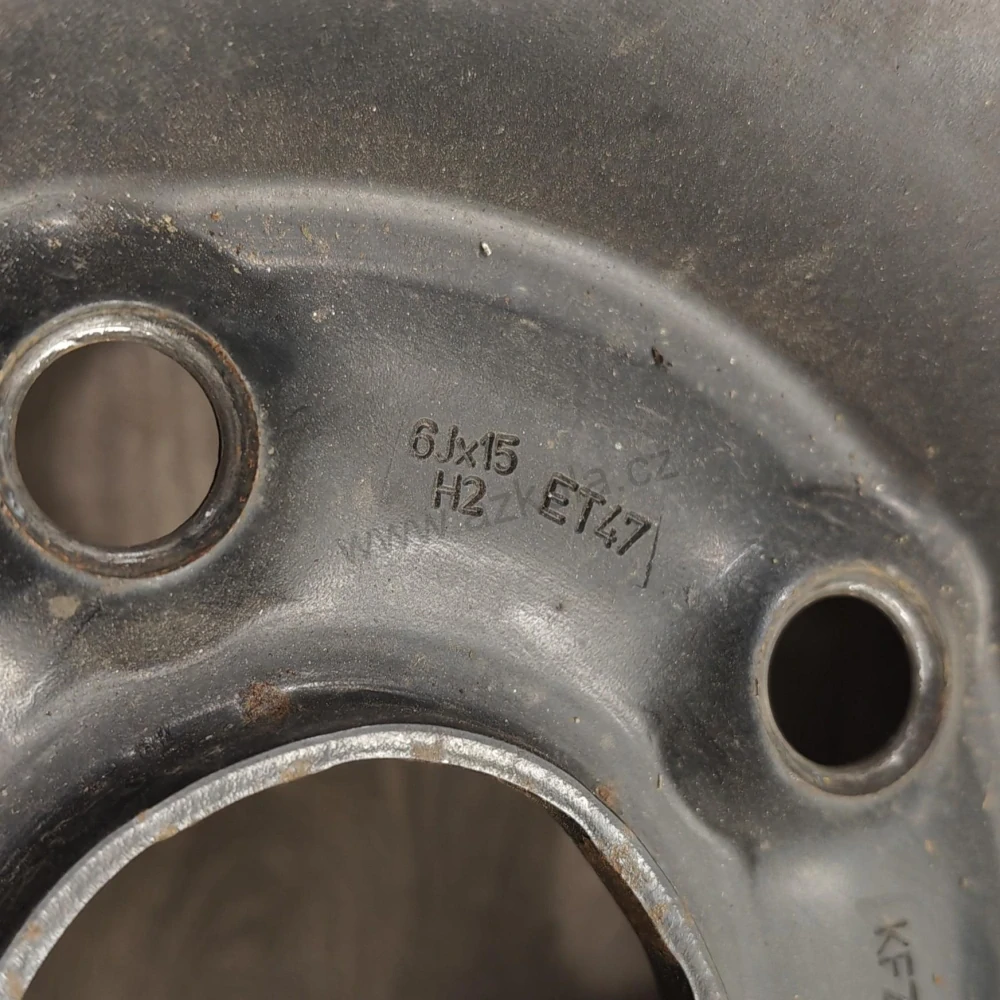 Disky Škoda, Volkswagen, Seat 6Jx15 ET47 5x112x57 T4 (bazarové)