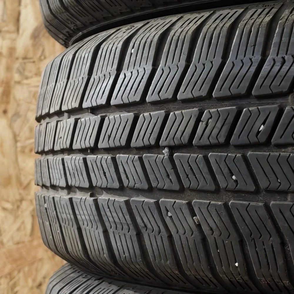 Zimní pneumatiky 195/65 R15 Barum č. AP1006
