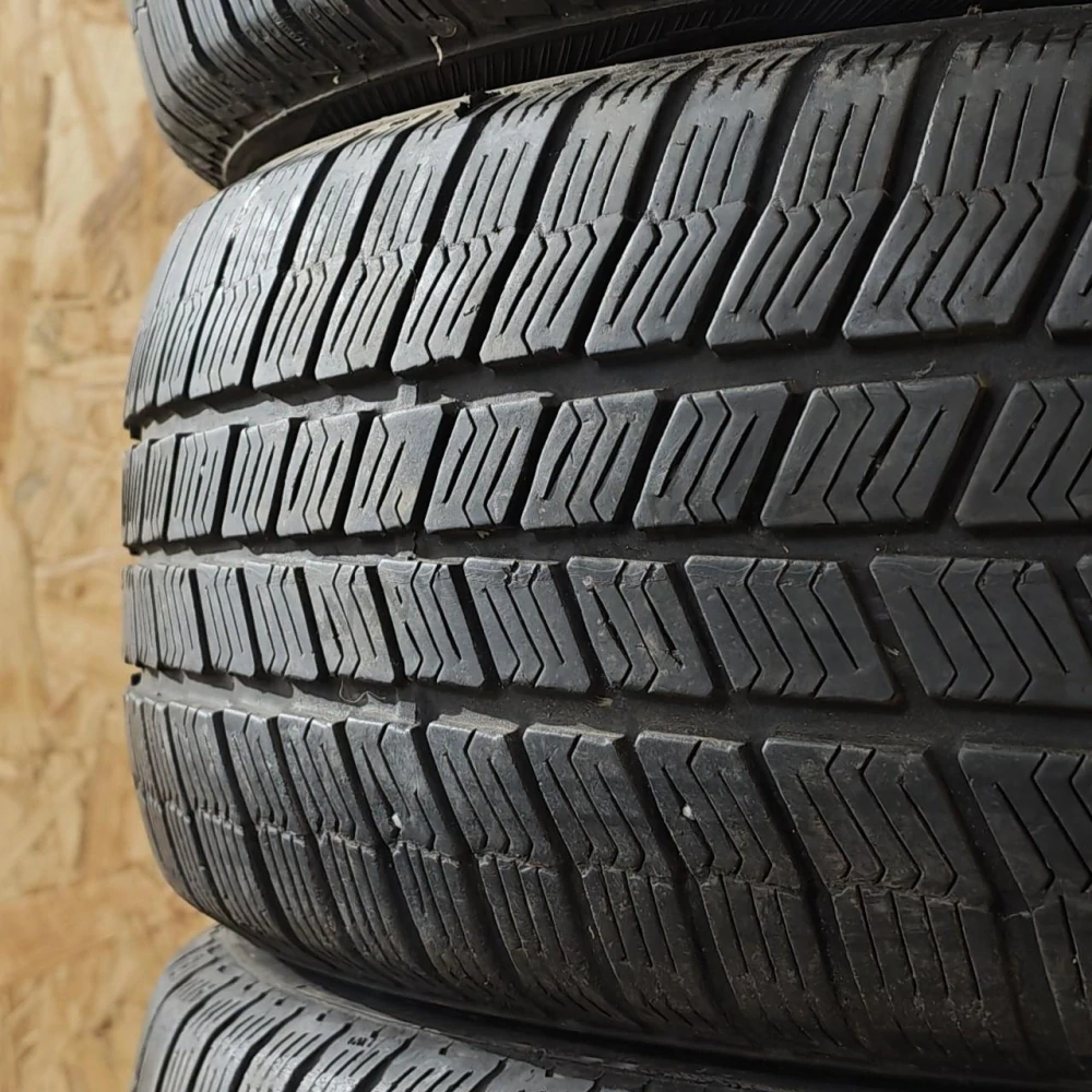 Zimní pneumatiky 205/55 R16 Barum č. AP1037