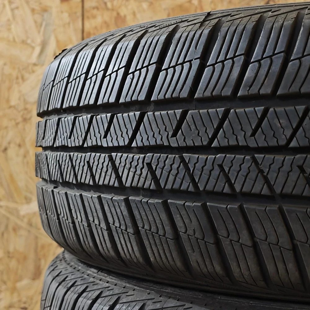 Zimní pneumatiky 195/55 R15 Barum č. AP1039