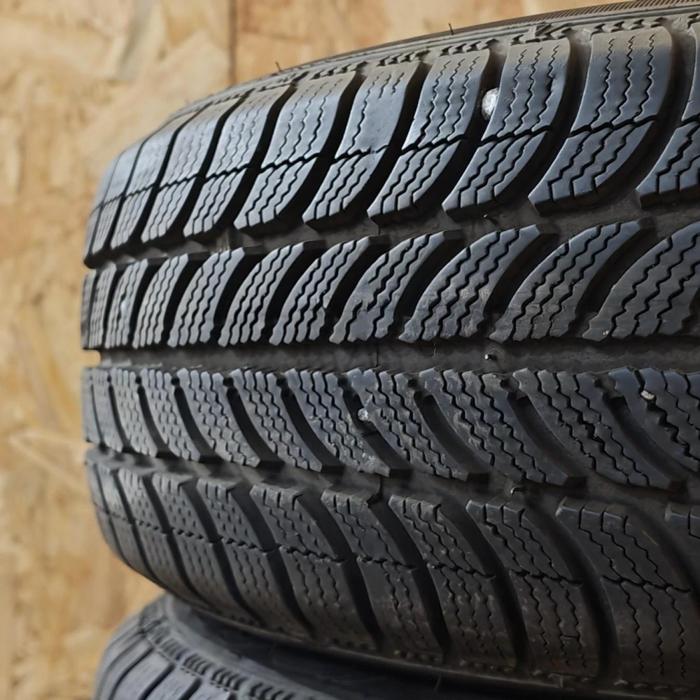 Zimní pneumatiky 175/65 R14 Sava č. AP1040