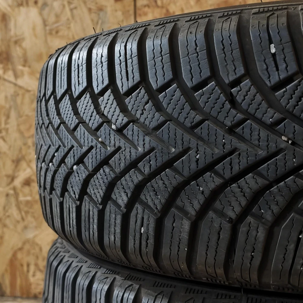 Zimní pneumatiky 205/60 R16 Sailun č. AP1048