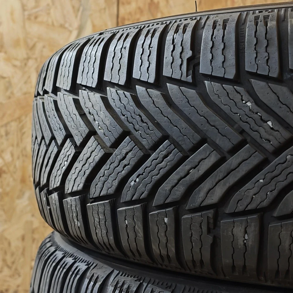 Zimní pneumatiky 195/65 R15 Michelin č. AP1049