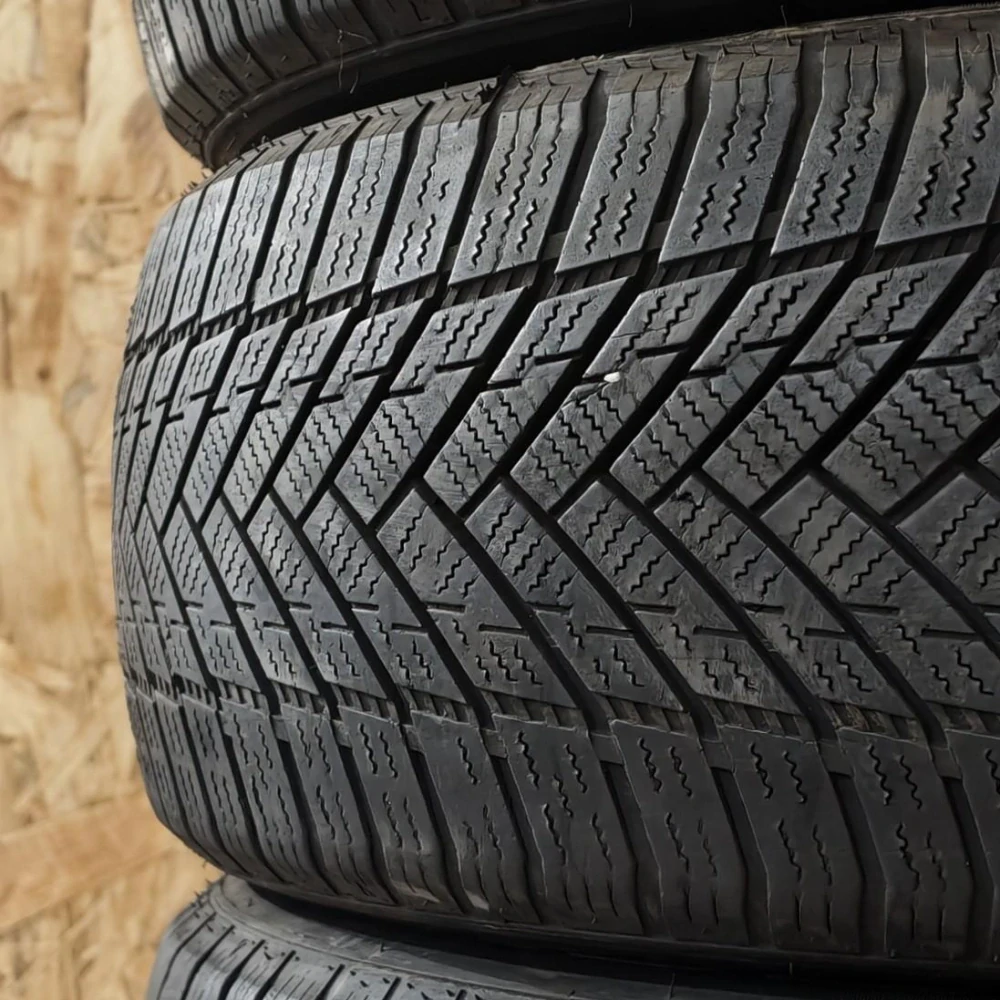 Zimní pneumatiky 195/65 R15 Tracmax č. AP1074