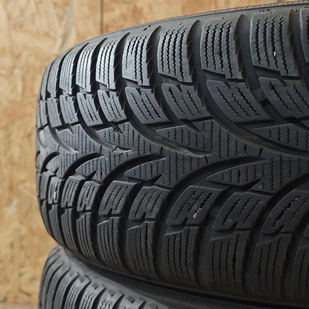 Zimní pneumatiky 185/65 R14 Nokian č. AP1077