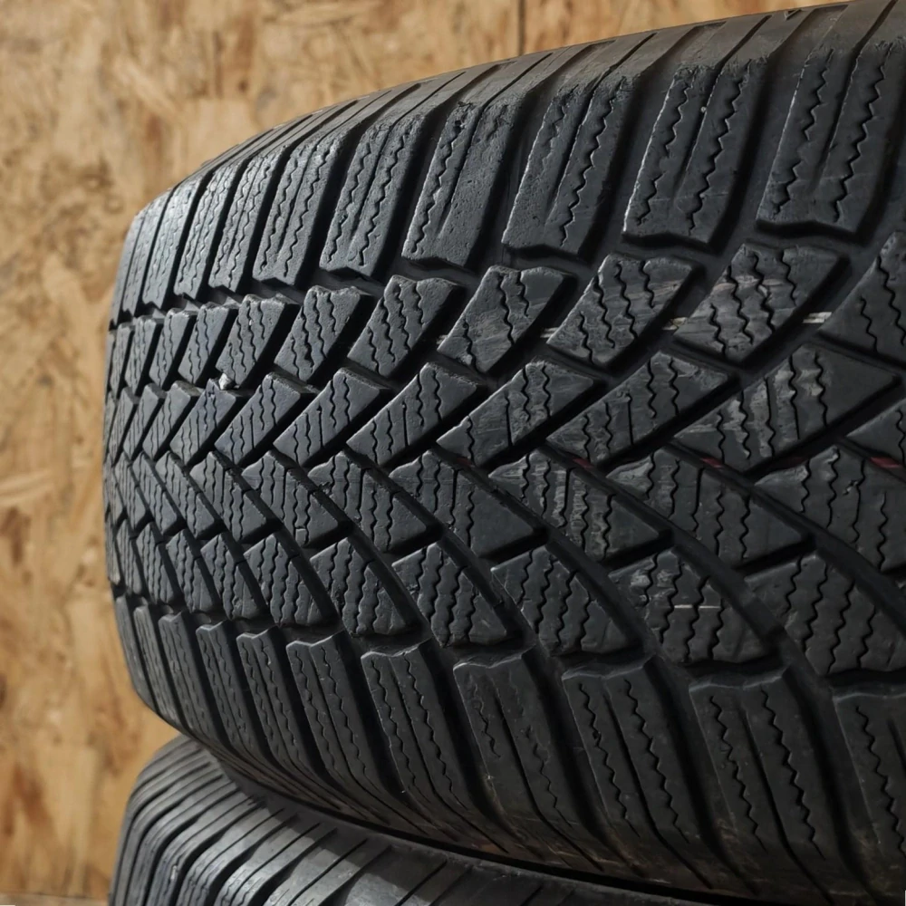 Zimní pneumatiky 215/70 R16 Bridgestone č. AP1081